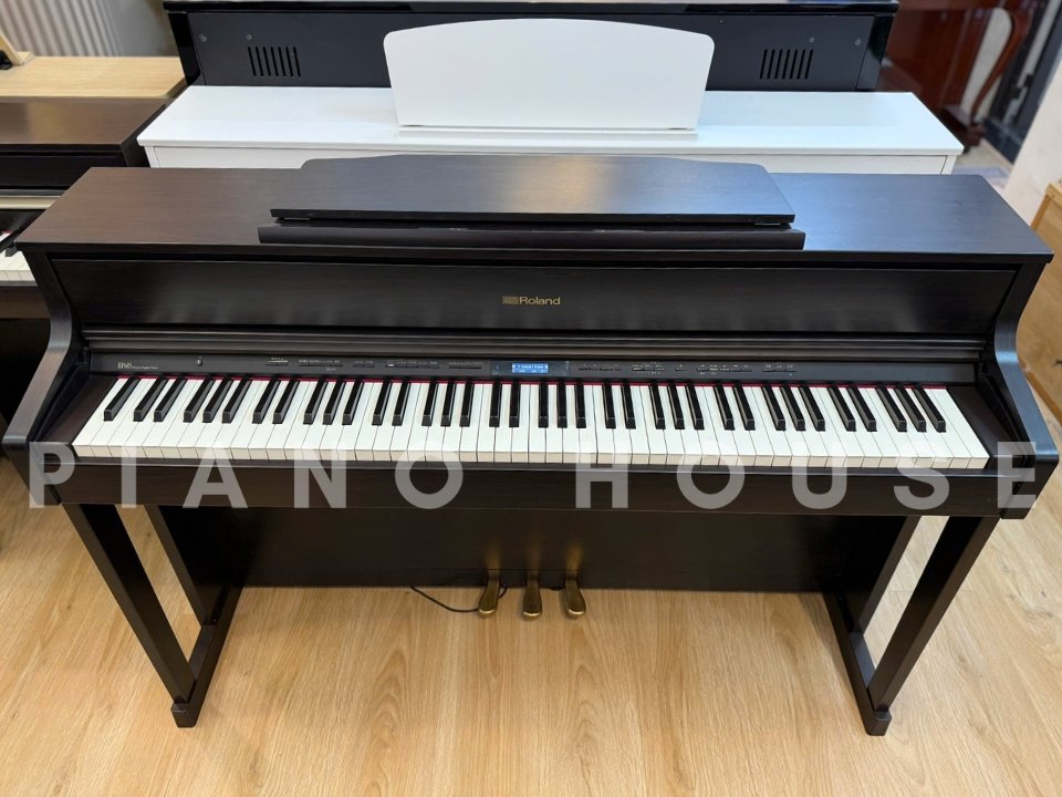 ROLAND HP-605 DR - Đánh giá chi tiết tại Piano House